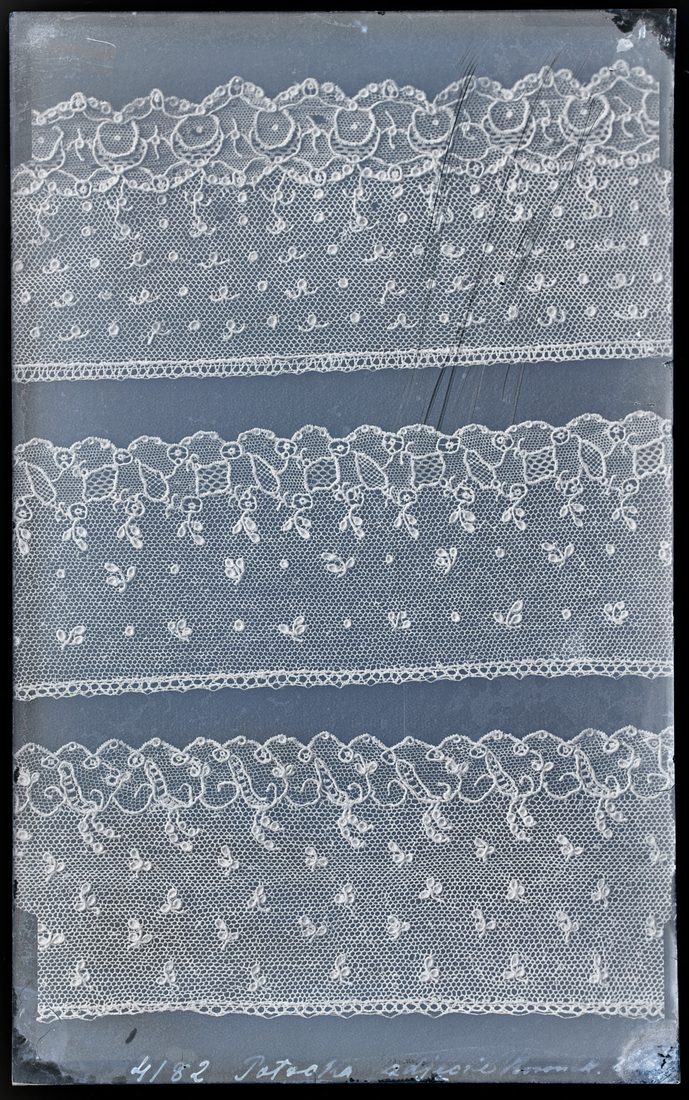 Costume decoration, lace